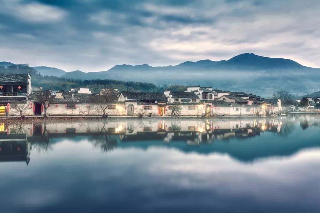 徽州巷陌里的诗意寻味之旅